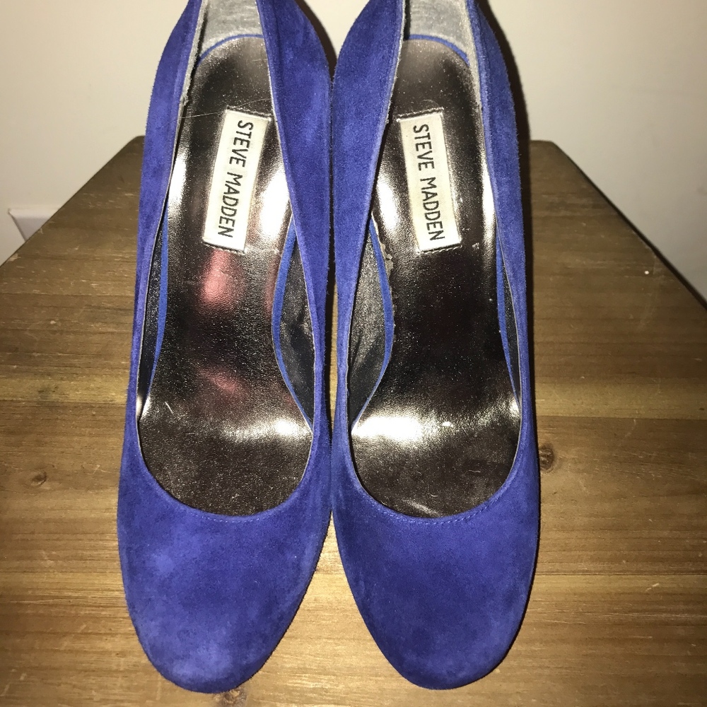 Steve Madden Cobalt blue stilettos