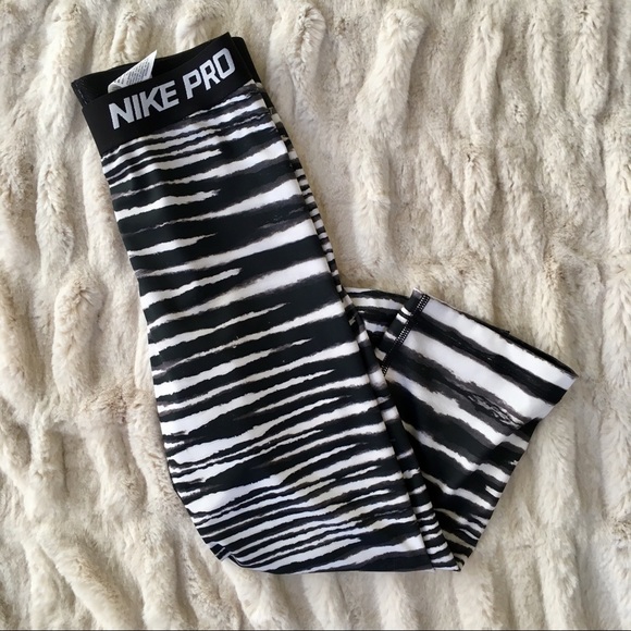 Striped Nike Pros - Picture 3 of 3