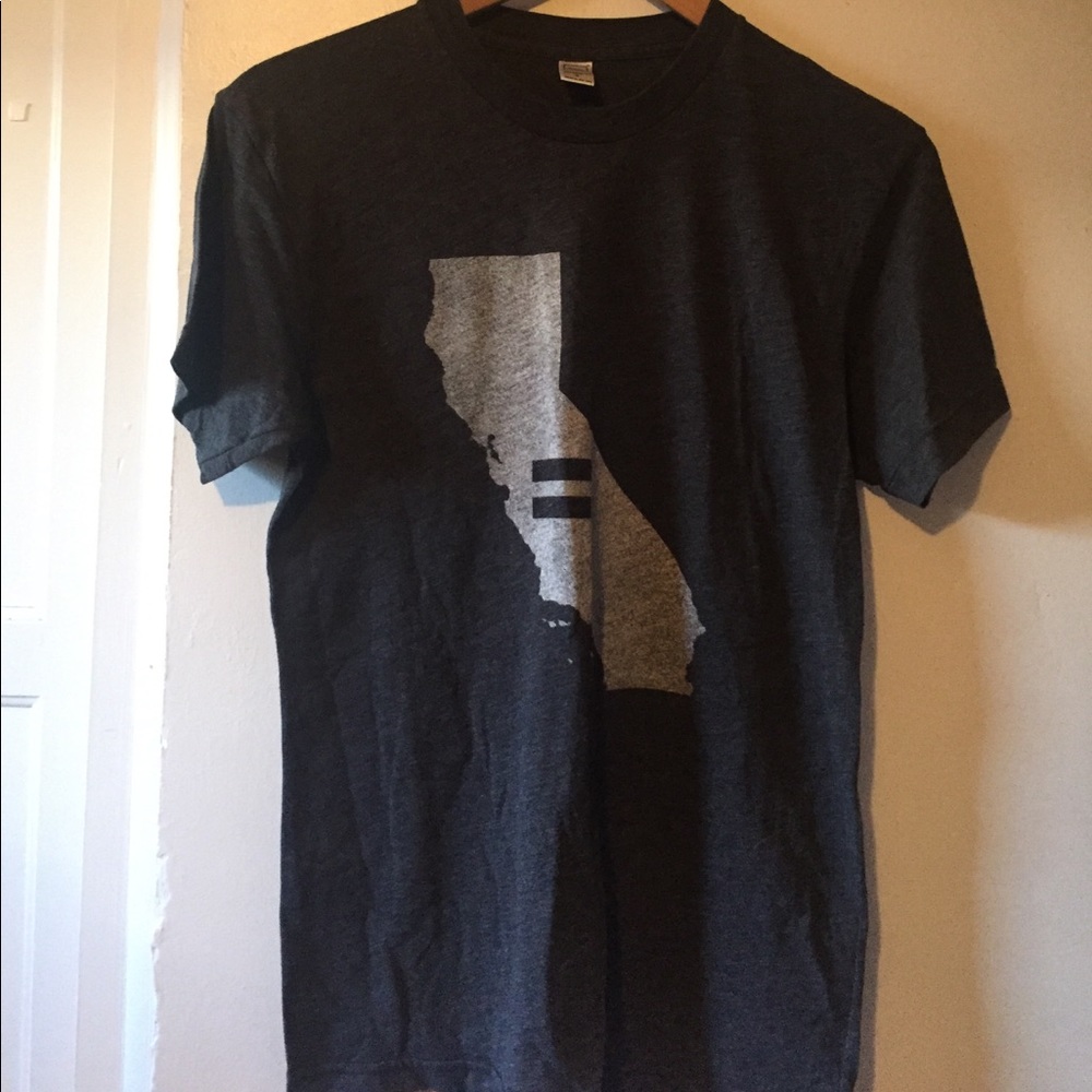 Tshirt soft comfy tee