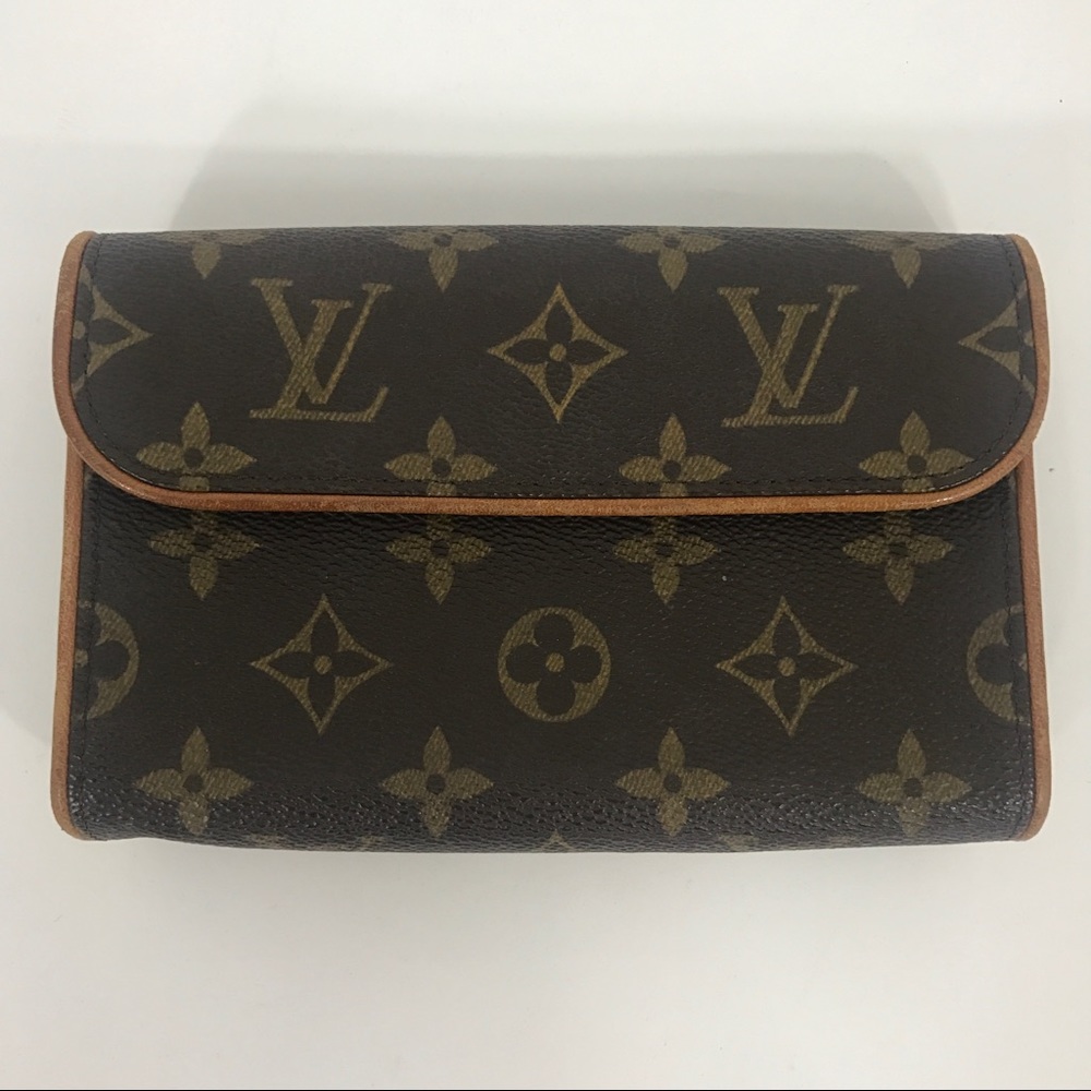 Louis Vuitton Pochette Florentine Clutch Wallet