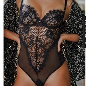 Gooseberry Intimates Honeybee Bodysuit