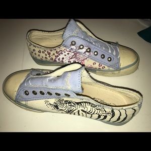 Cream and Blue Leopard Shoes