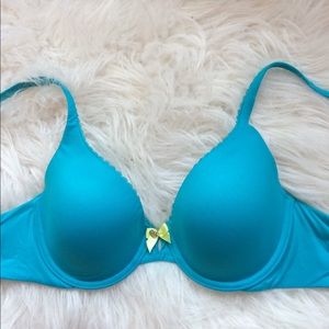 Body by Victoria aqua perfect coverage bra (34B)