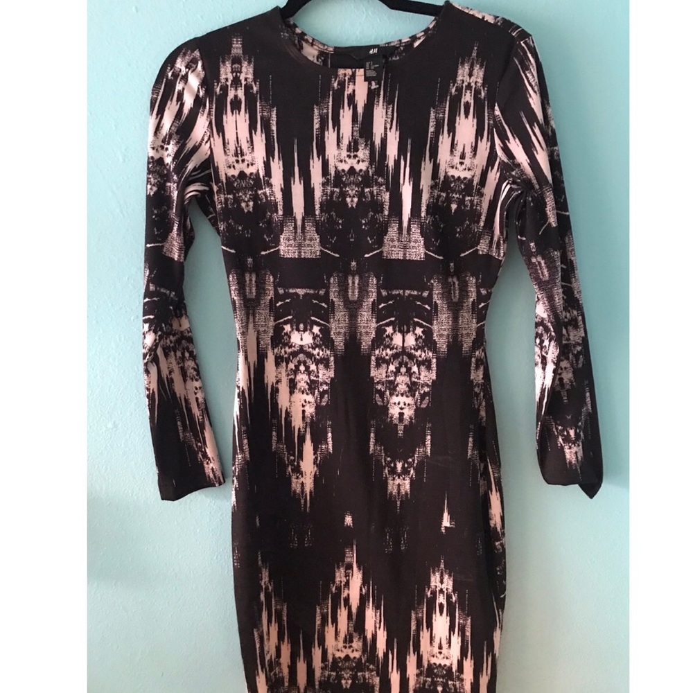 Printed Long Sleeve H&M Dress