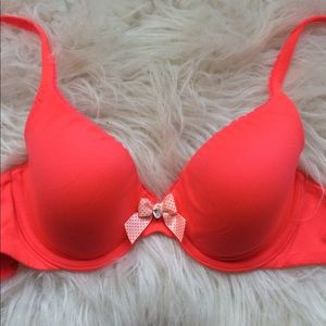 Body by Victoria perfect coverage bra (34B)