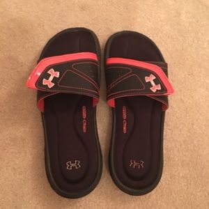 under armour slides!