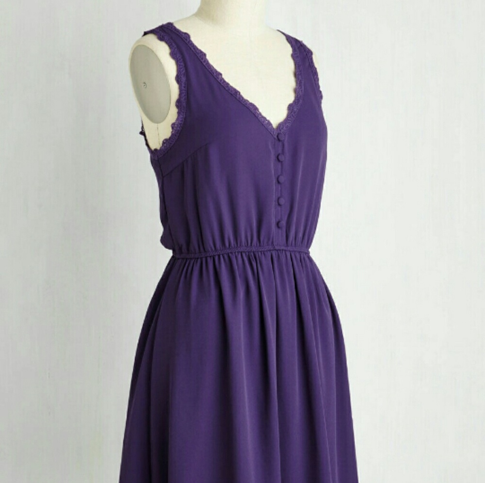 Mod cloth / doe and rae  dress