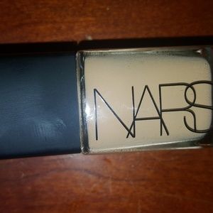 Nars Sheer Glow Foundation