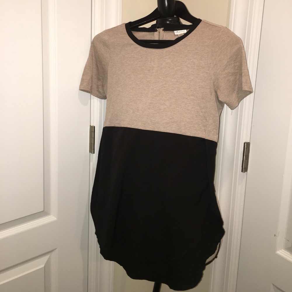 Like new! Gorgeous top!
