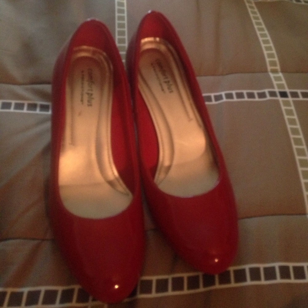 Shining red shoes