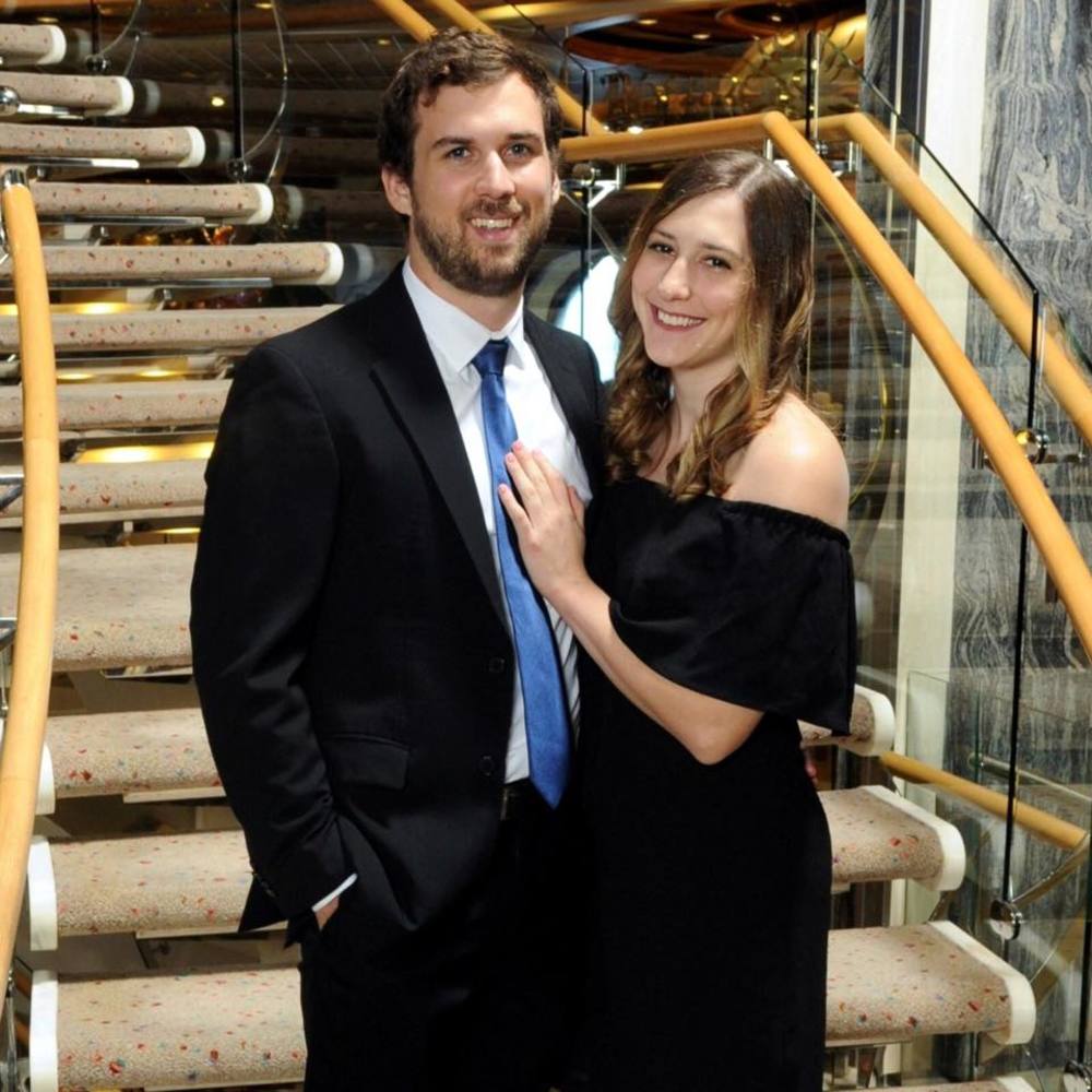 Meet your Posher, Samantha