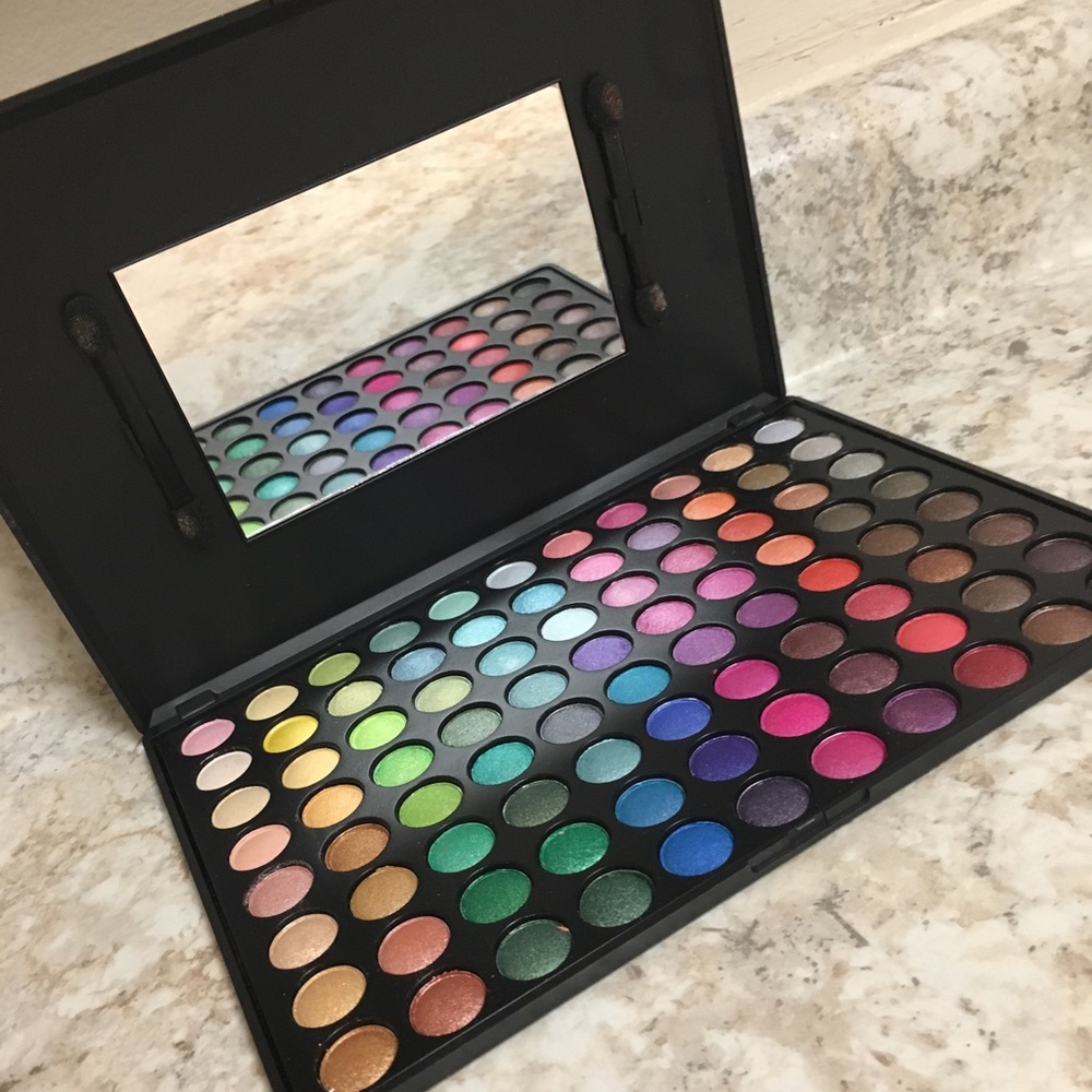 Coastal Scents 88 shade Eyeshadow palette