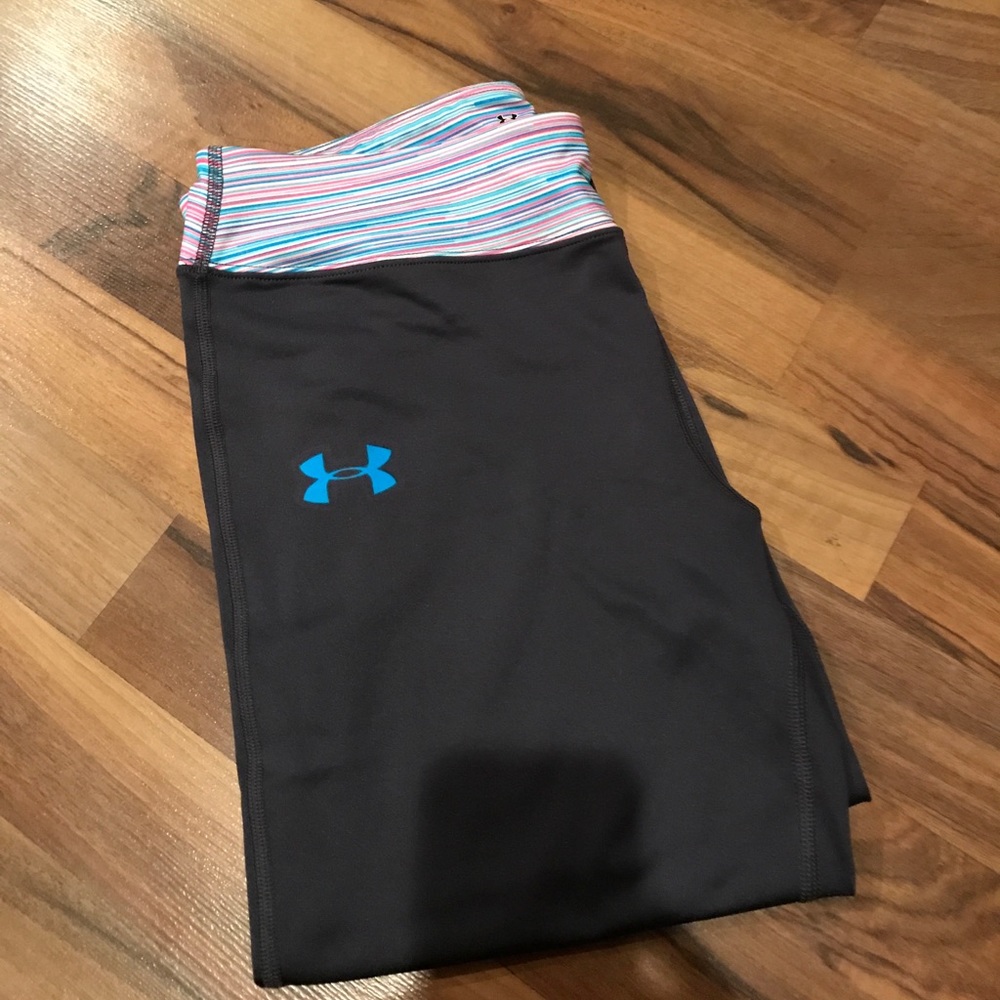Under armor capris
