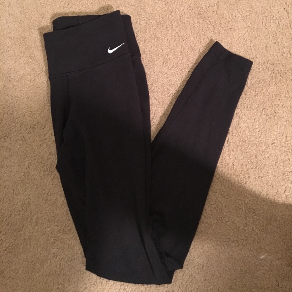Nike full length black leggings