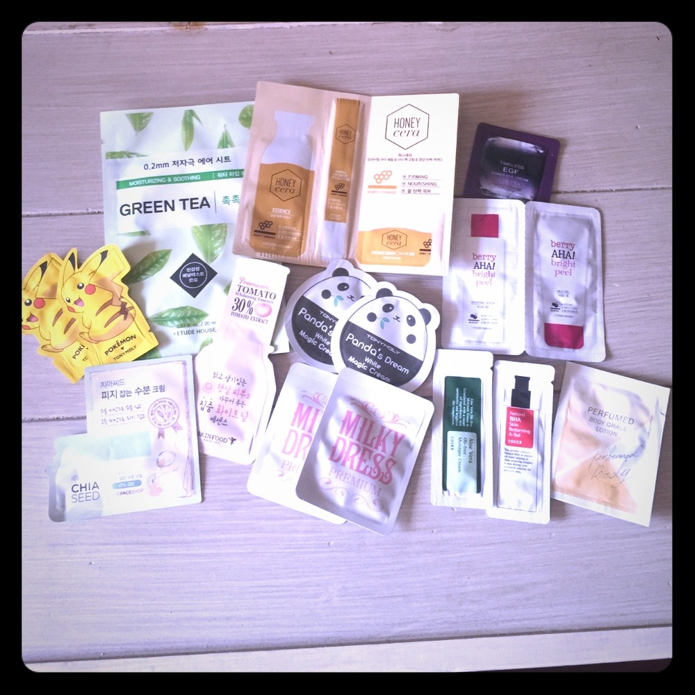 15 piece Korean Sample Set, including Face Mask!