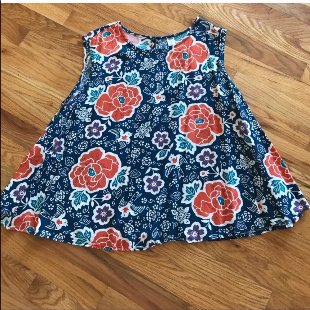 Pretty Flowy Floral Top