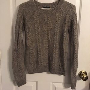 Gray H&M cable knit sweater