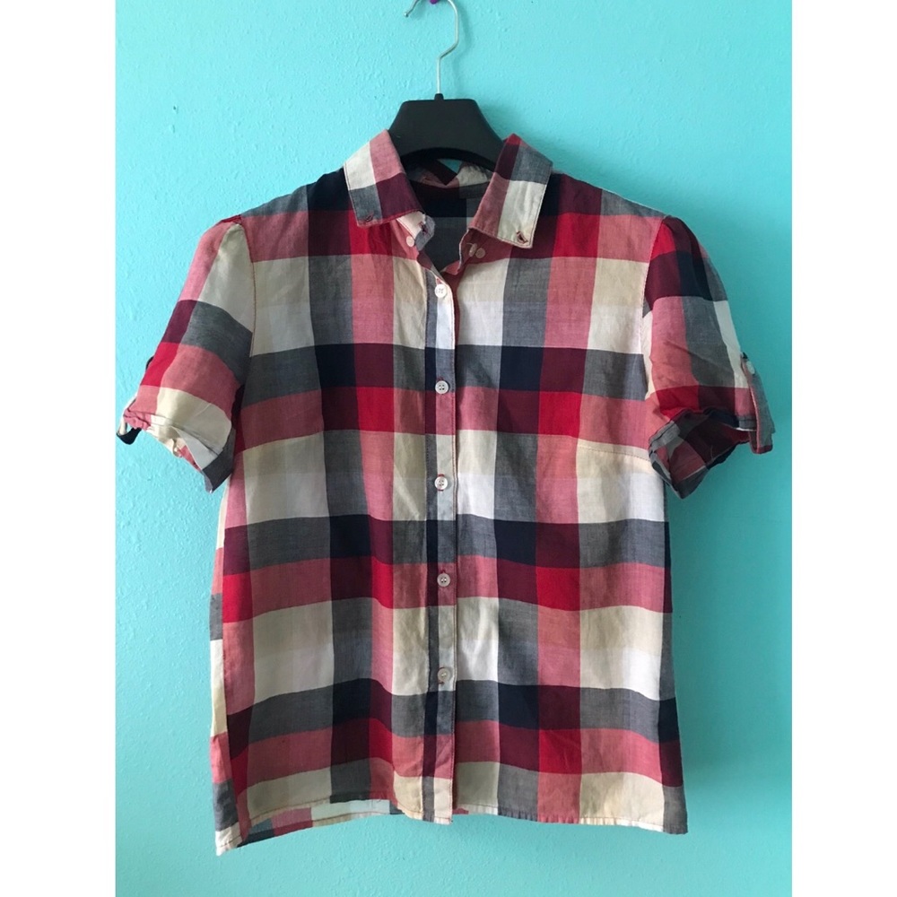 Everyday needed short sleeve plaid shirt