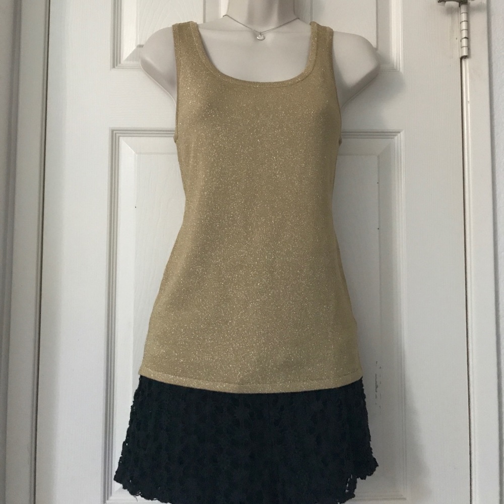 Classiques Gold Sleeveless Sweater Top