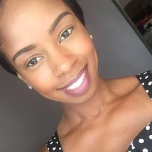 Meet your Posher, Dejanee