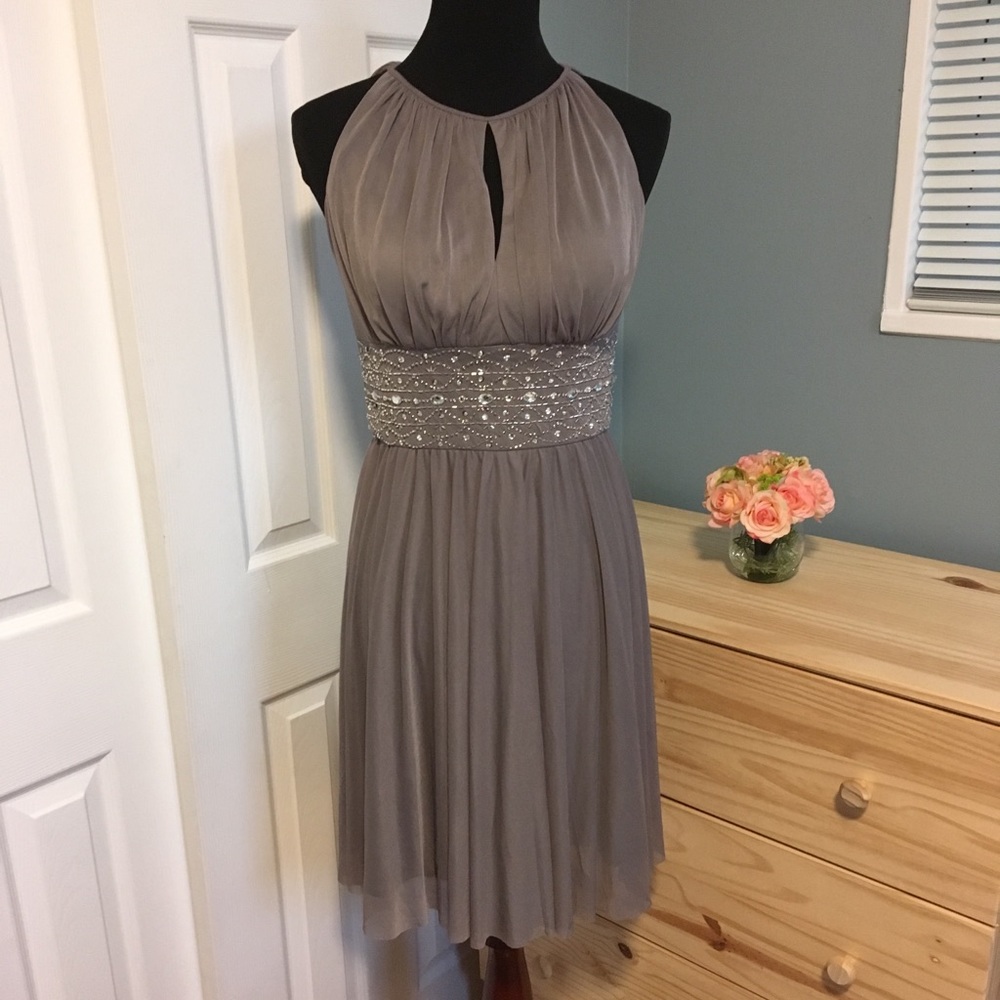 Jessica Howard | Beaded Fit & Flare Halter Dress