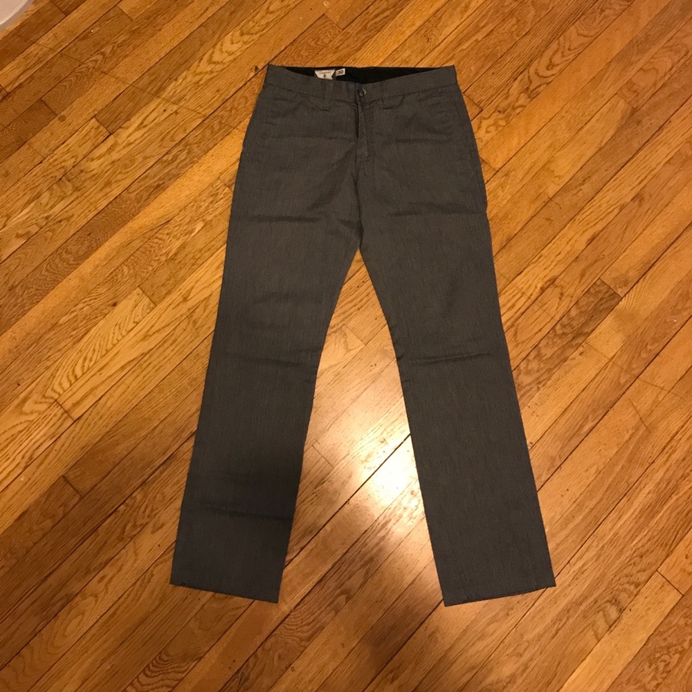 Volcom Chino Size 30