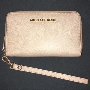 Michael Kors Wrist Wallet