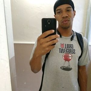 Meet your Posher, Isaac