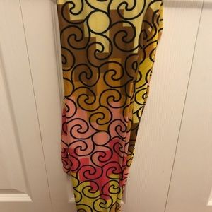 LuLaRoe OS leggings