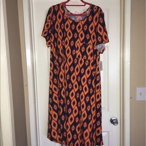 LuLaRoe Carly BNWT