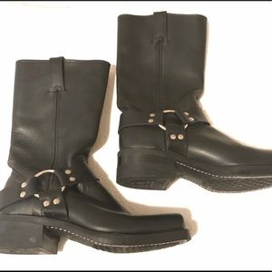 Black Frye Harness Boot Sz 7