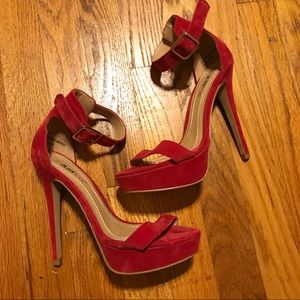 Beautiful red heels! NWOT