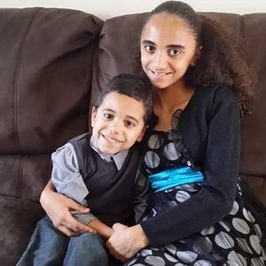 Meet your Posher, Raymonde