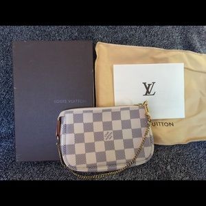 Authentic LV Mini Pochette
