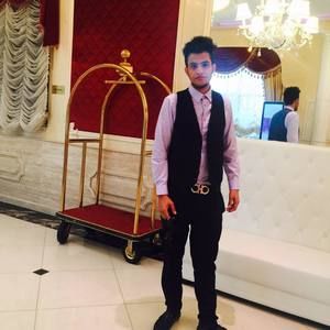 Meet your Posher, Curly