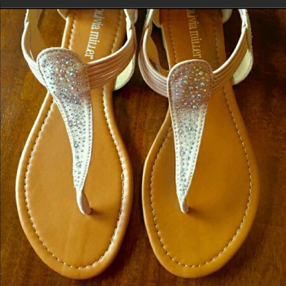 Nude sandals with rhinestones