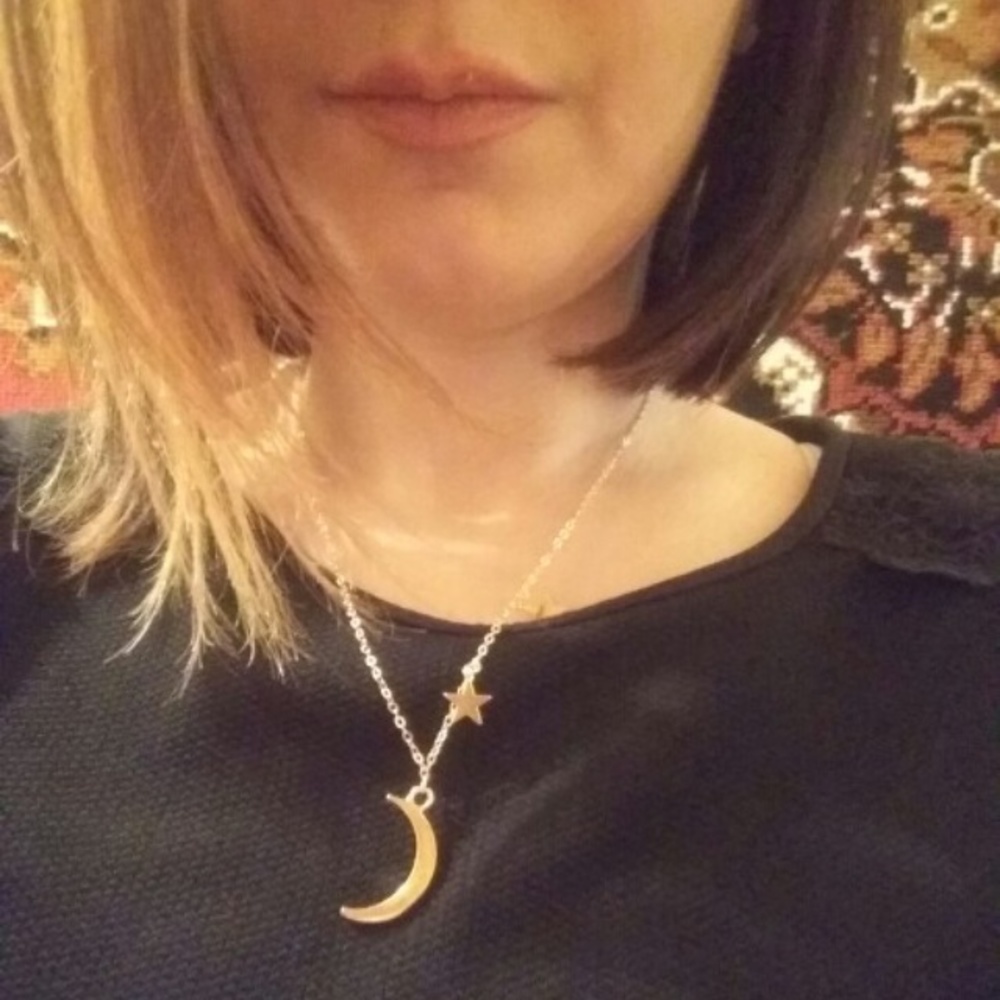 HOLIDAY PRICE ! Moon and Stars Necklace - Picture 3 of 4