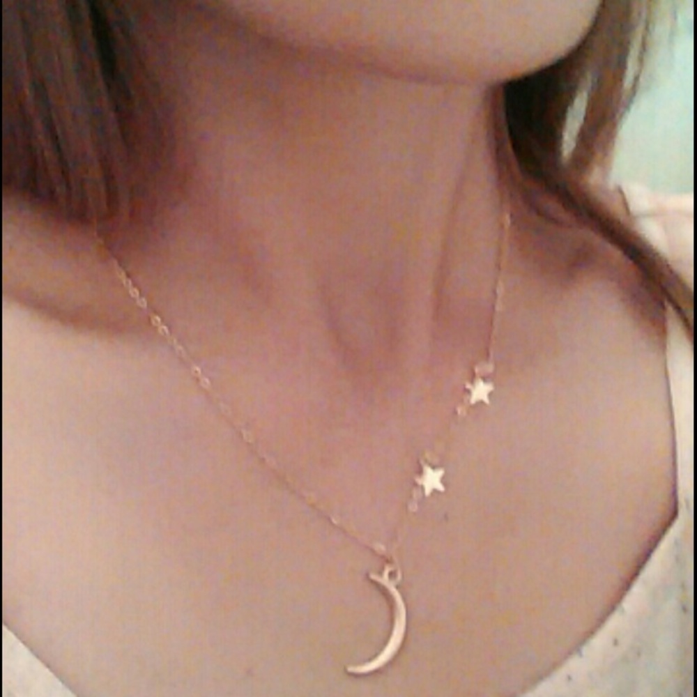 HOLIDAY PRICE ! Moon and Stars Necklace - Picture 4 of 4