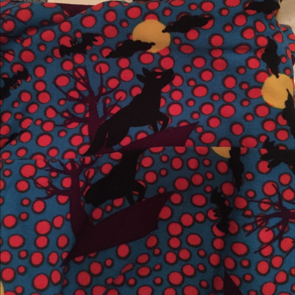 LULAROE  WOLF LEGGINGS OS🐺HALLOWEEN