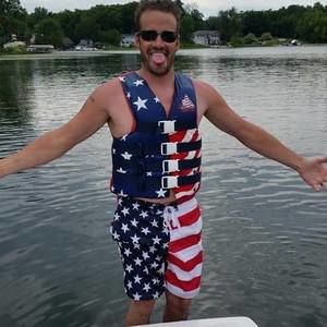 Meet your Posher, Adam