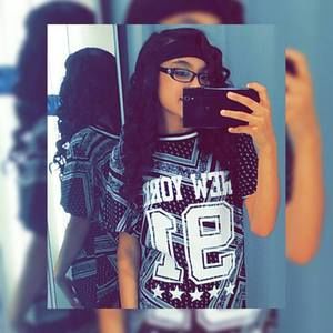 Meet your Posher, Mackenzie