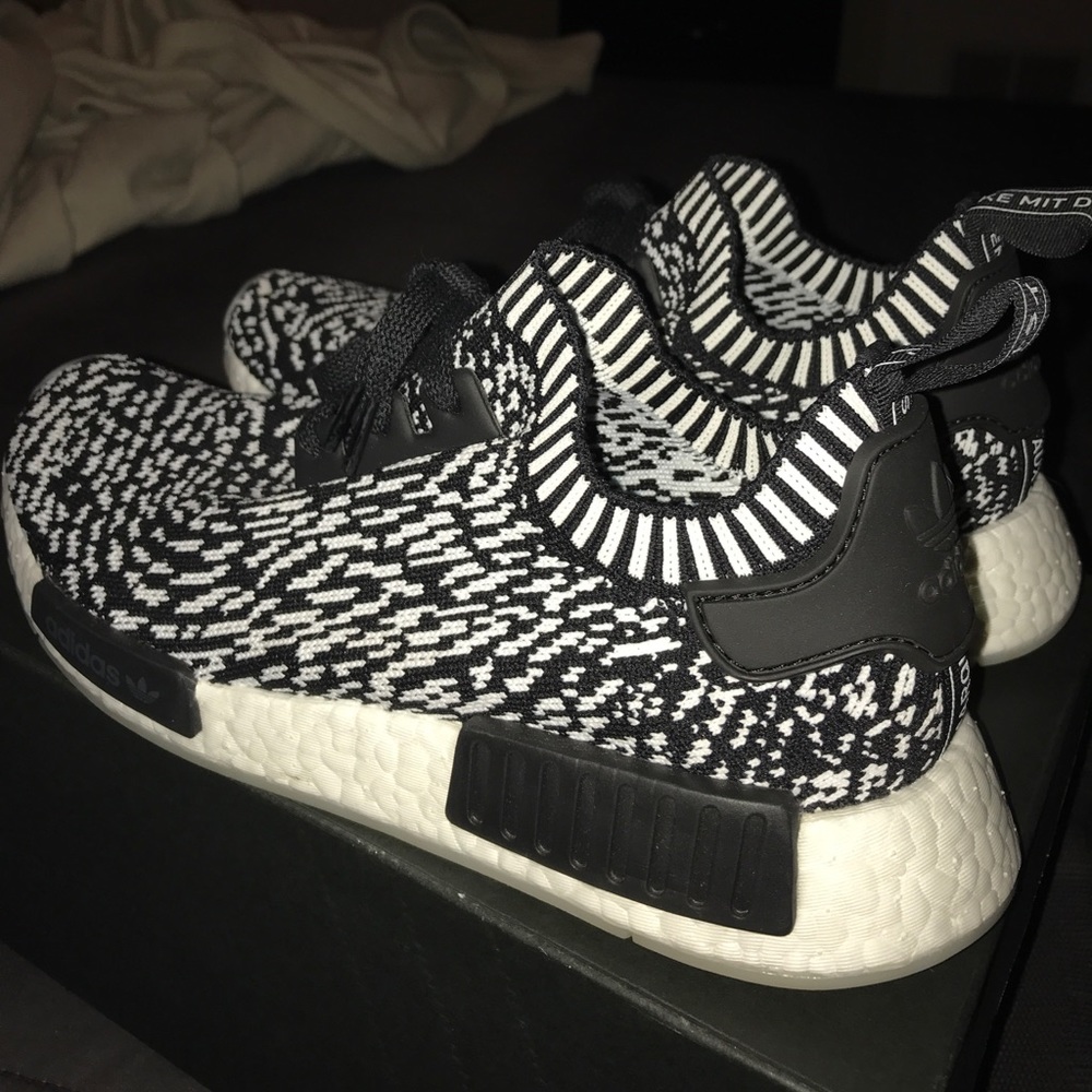 Adidas NMD R1 PK (zebra print)