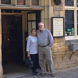 Meet your Posher, Helen