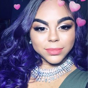 Meet your Posher, Zamara