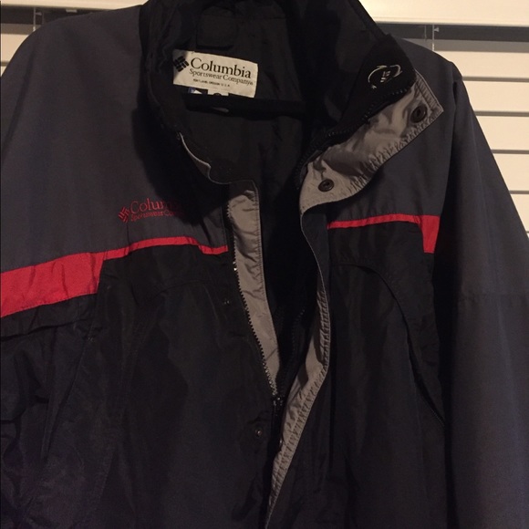 COLUMBIA sportswear jacket - Picture 4 of 4