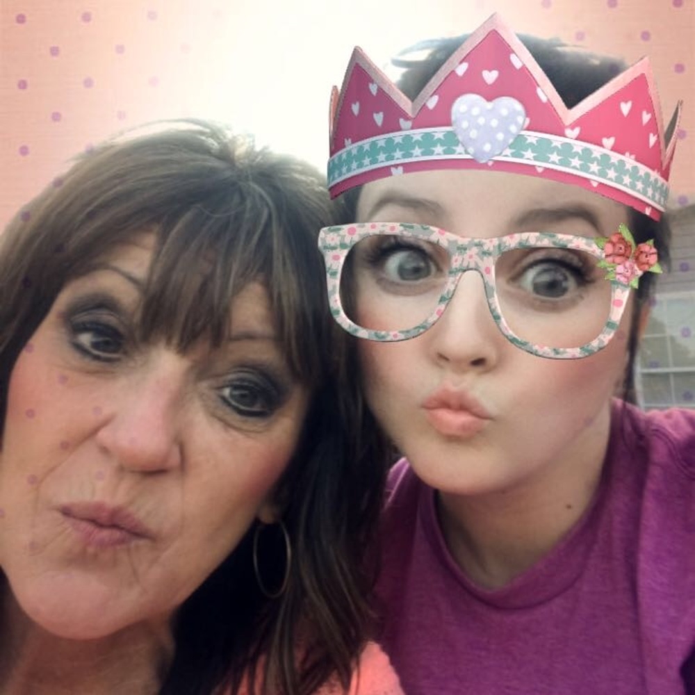 Meet your Posher, Alyssa