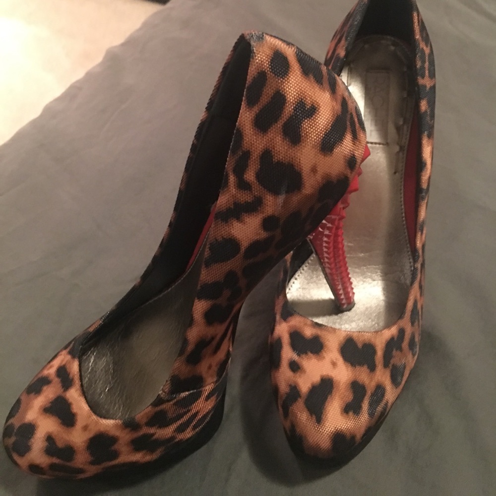 Rachel Roy leopard stilettos shoes