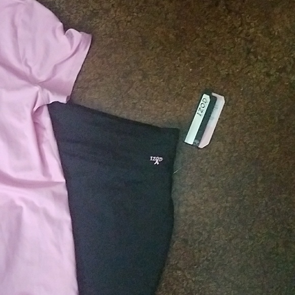 Izod workout pants and top - Picture 3 of 4