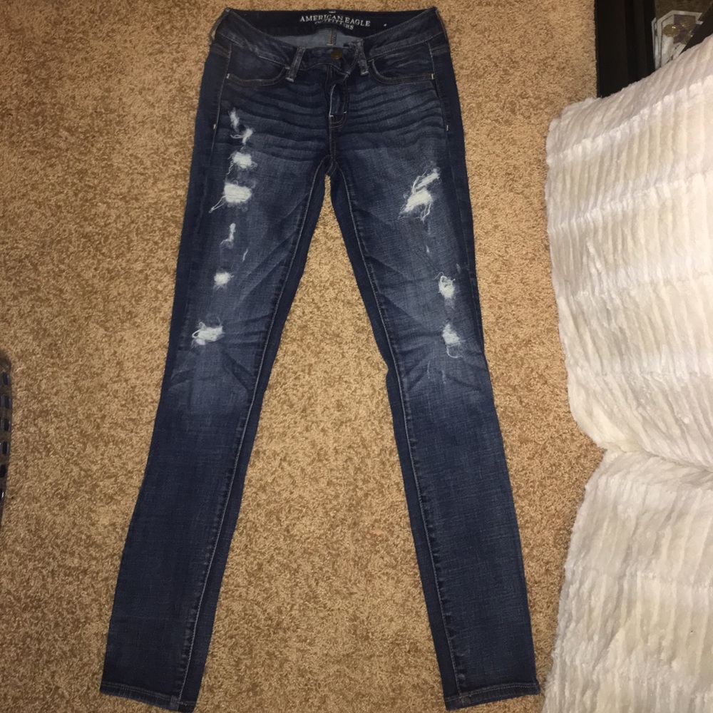 Distressed skinny jeans American Eagle