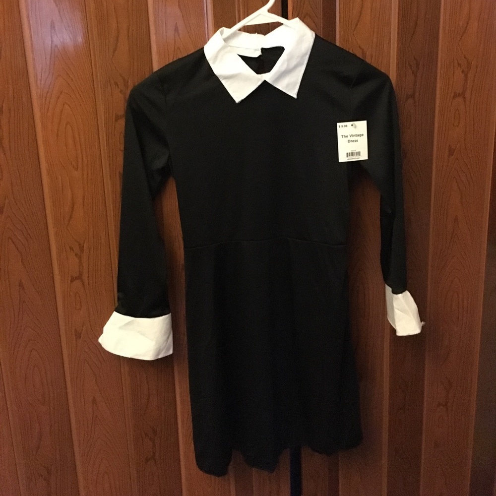 Wednesday Adams costume! NWT